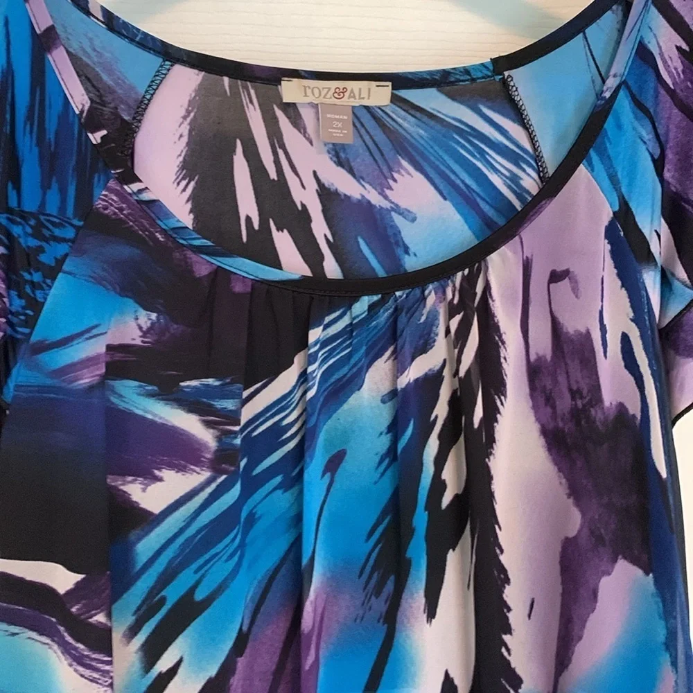 Blue Black Flutter Sleeve Blouse 2X - Picture 4 of 12